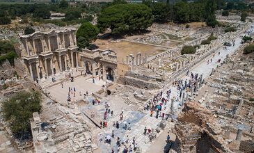 19 HAZİRAN 2025 MUHTEŞEM IŞIKLAR İÇİNDE EFES TURU